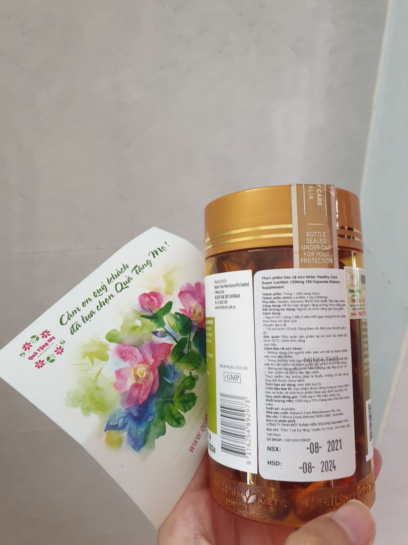 Mình xài hộp này đã là hộp thứ 3 rồi, có hiệu quả tăng vòng 1 nhưng không nhiều lắm. Chưa thấy shop nào chuyên nghiệp như Quatangme đóng gói sản phẩm có niêm tem của shop, sản phẩm vẫn còn nguyên seal chính hãng và đặc biệt là có dán chú thích tiếng Việt lên sản phẩm giúp mình dễ hiểu về thông tin sản phẩm hơn.