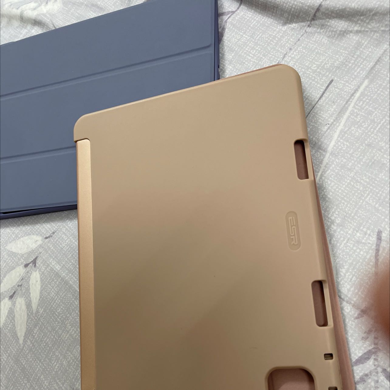 Hàng rẻ tiền , không xứng với giá đã trả, đừng mua