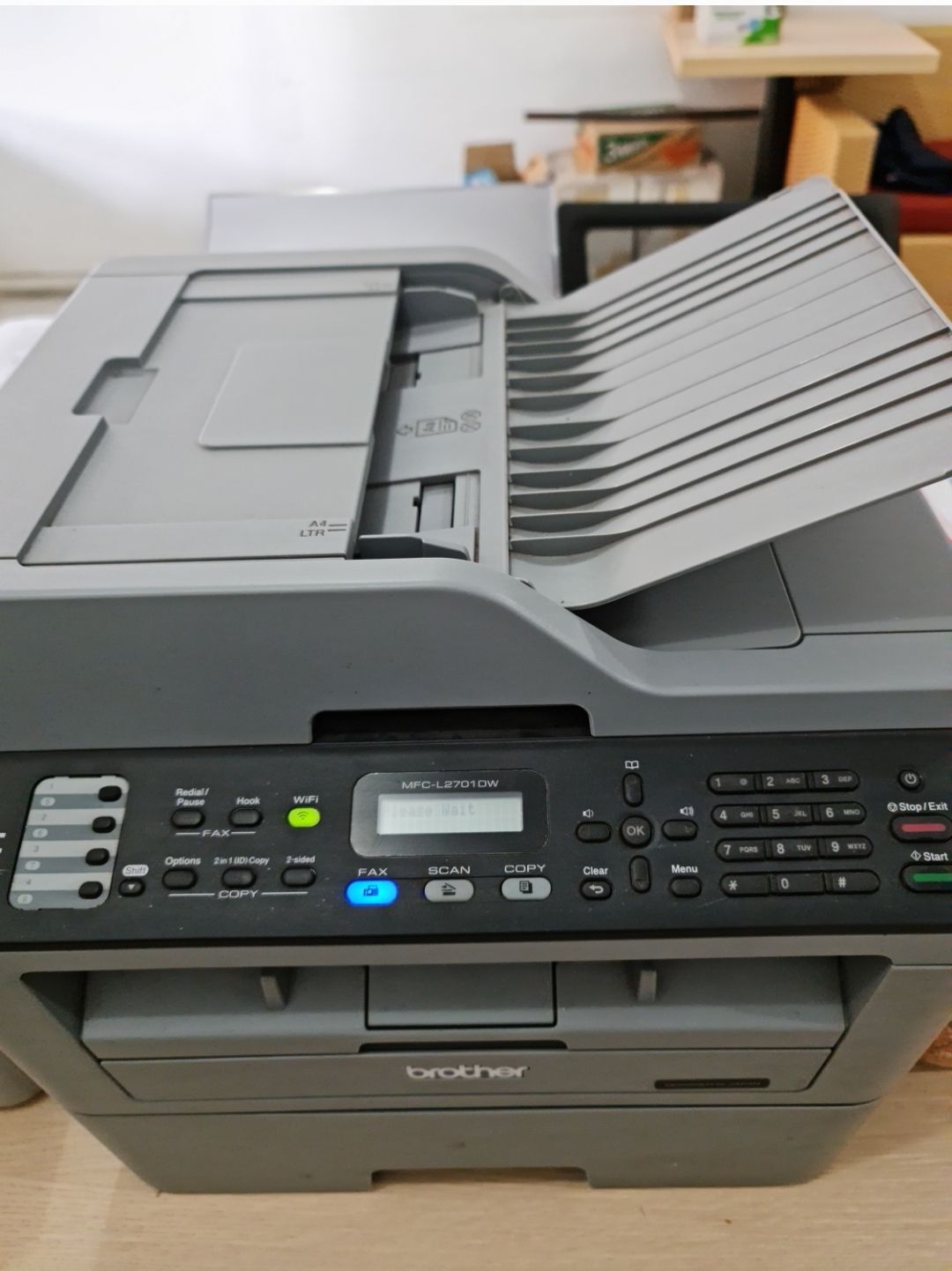 Hàng đúng như mô tả, chính hãng. Chất lượng theo tiêu chuẩn của hãng. Cửa hàng xuất hóa đơn VAT đầy đủ. Bản in chất lượng. Hình chụp mình tận dụng giấy 1 mặt nên in hơi cũ, mong anh chị em thông cảm. Trân trọng !