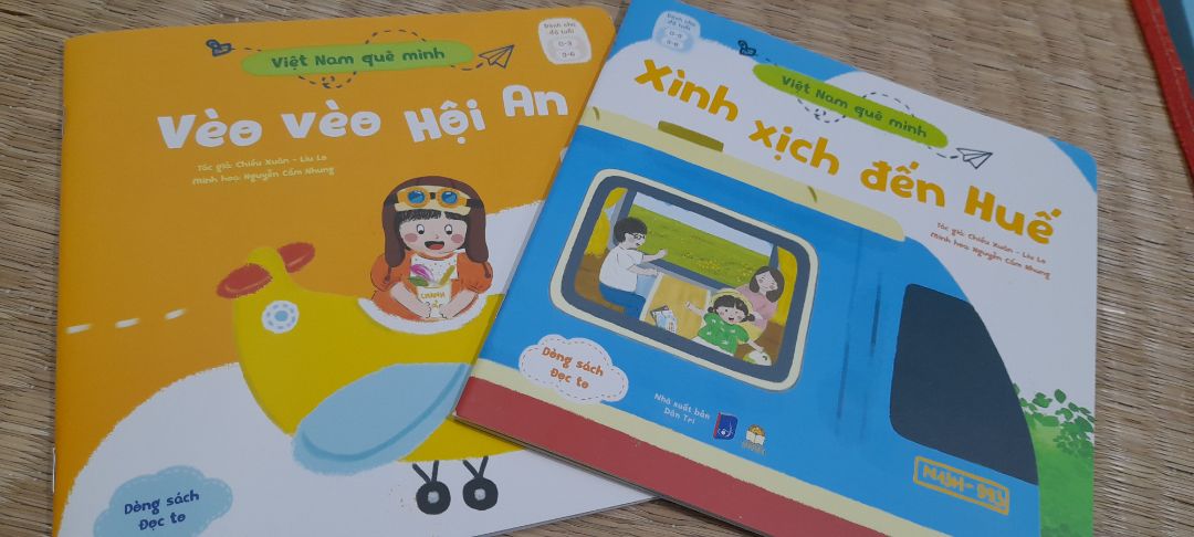 Sách in rất rẹp, giấy láng, màu sắc tươi sáng, hình vẽ vô cùng gần gũi, đáng yêu. Phần nội dung dễ thương, ý nghĩa, phù hợp cho lứa tuổi trẻ thơ, bước đầu phát triển ngôn ngữ và khả năng cảm nhận vạn vật xung quanh cho các bé.