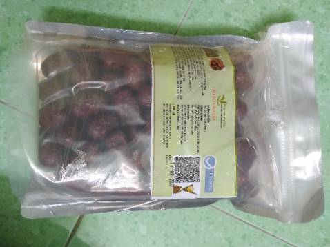 Mềm, thơm, ngọt, ngon, không bị mọt. Trái tương đối to. Đựng trong 2 lớp túi zip, sạch sẽ, hấp dẫn. Mềm, thơm, ngọt, ngon, không bị mọt. Trái tương đối to. Đựng trong 2 lớp túi zip, sạch sẽ, hấp dẫn.