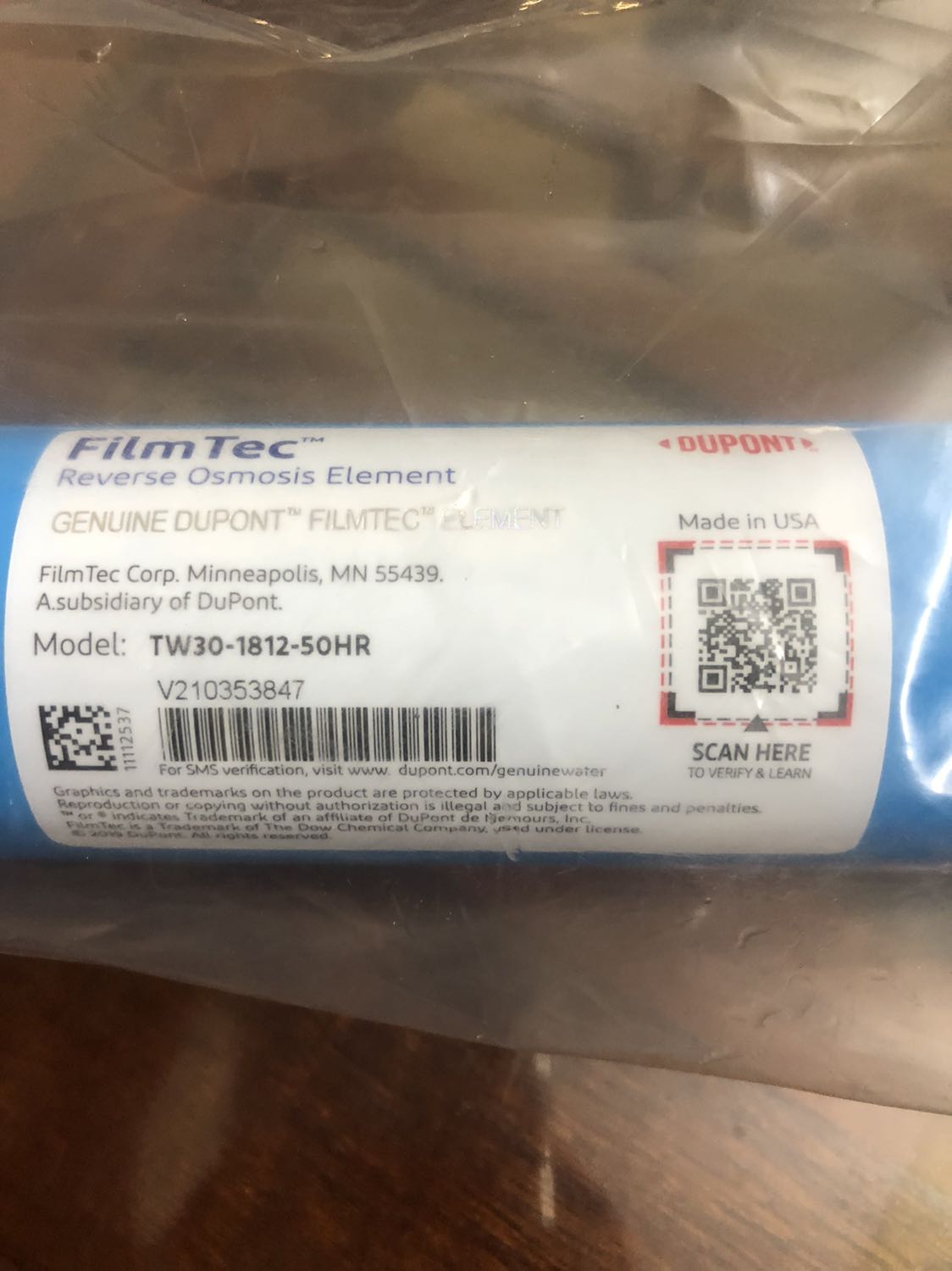 Sản phẩm ko biết có phải chính hãng không?  chỉ số tds đo trước bình áp mà hơn 45 ppm, còn kém hơn cả lõi Ro cũ thay ra, dù đã thay mới cả 3 lõi lọc thô. Điểm cộng là Shop giao hàng nhanh.Đây là lần mua hàng cảm rất tệ trên tiki.