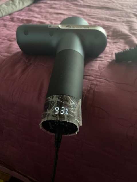 hiện tại không bật được máy , máy còn đây pin , mới sài hai lần ll với shop bảo hành mà chưa được