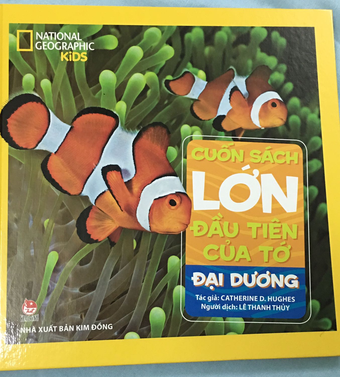 Sách minh hoạ ảnh thật rất đẹp, nội dung phong phú, mình đã mua đủ cả bộ cho bé