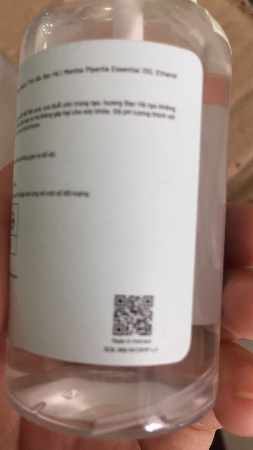 Có tem mác đầy đủ, nước trong, không có mùi hôi khó chịu, mùi rất the, tập trung tinh thần