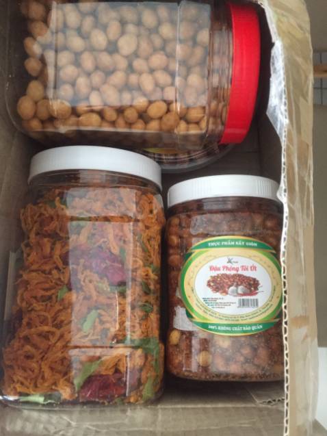 Hạt điều giòn ngon, nhưng giao thiếu 1 hộp cho đơn hàng 632994531. Nhờ shop xem và phản hồi nhé. Đã liên hệ Tiki.