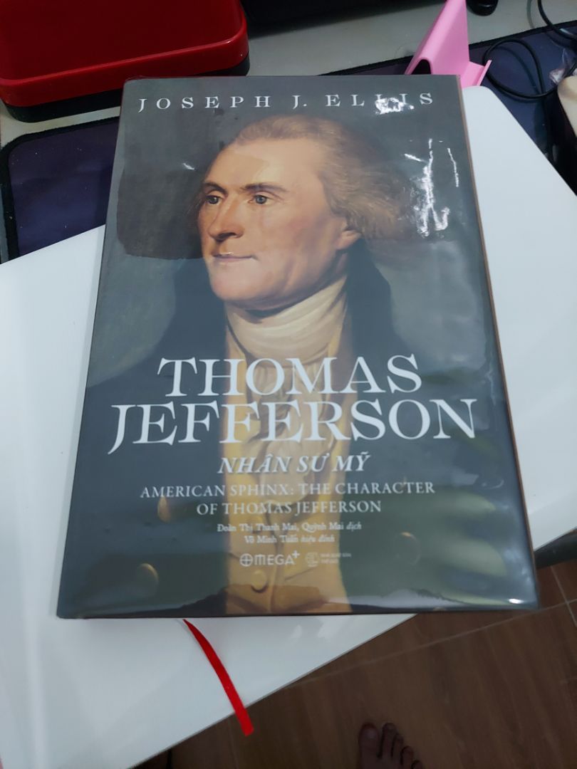 Sách bìa đẹp nguyên seal, nội dung thì chưa đọc nên mình sẽ đánh giá sau