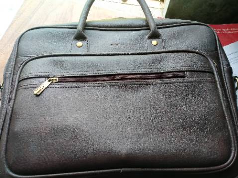 Giao không đúng sản phẩm. Tôi không hài lòng