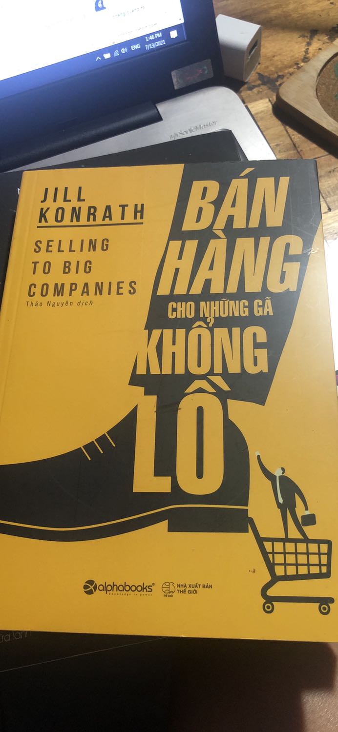 Sách đẹp lắm. Tiki giao nhanh. Nội dung hay đọc k chán dễ hiểu. Sách đúng dành cho các bạn làm Account Marketing trong các Agency luôn. Các bạn mới bước chân vào con đường B2b hay Agnecy giống mình rất cần đọc cuốn này. Mình đã tìm hiểu nhiều kiến thức về sale b2b, cách tìm kiếm, giữ chân khách hàng, giữ mối quan hệ với khách nhưng ít có sách nào đáp ứng được. Tuy nhiên đây đúng là chân ái của mình rồi