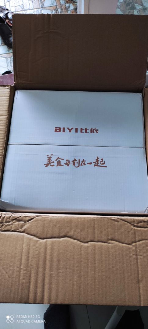 sản phẩm đẹp, đóng gói kỹ, giao hàng nhanh, nhưng thiếu phiếu bảo hành và sách hướng dẫn sử dụng tiếng việt