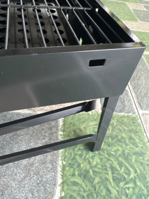 Bị xúc ra 1 mối hàn chưa được tốt lắm