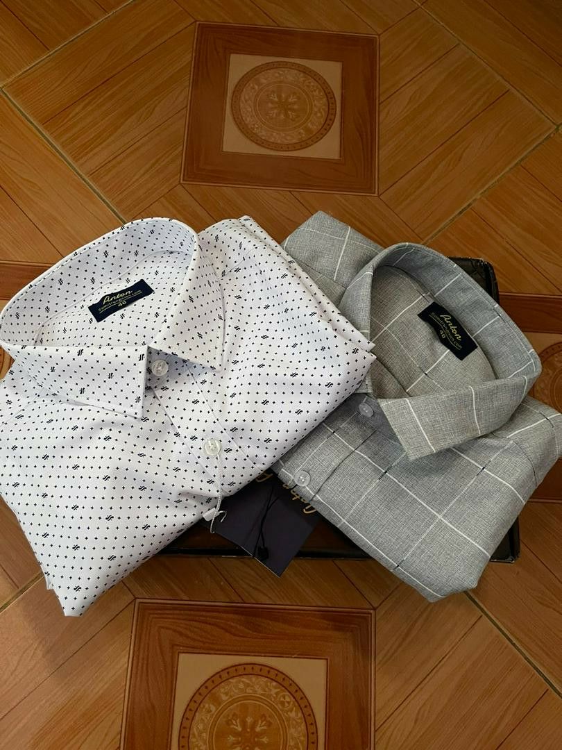 Thời gian nhận hàng khá nhanh. Áo màu đẹp và chất liệu vải rất thích. đúng form áo trên ảnh. Đánh giá shop 5 sao