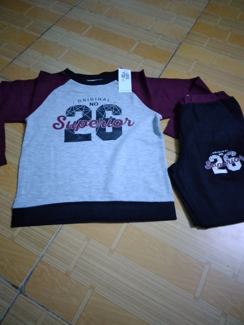 đường may kỹ, from dáng chuẩn, sp rất ok.rất ưng ý với sp của shop.