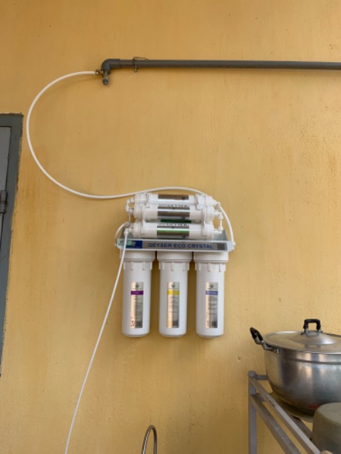 Máy lọc nước sạch, lắp đặt đơn giản. Giao hàng đủ đồ.