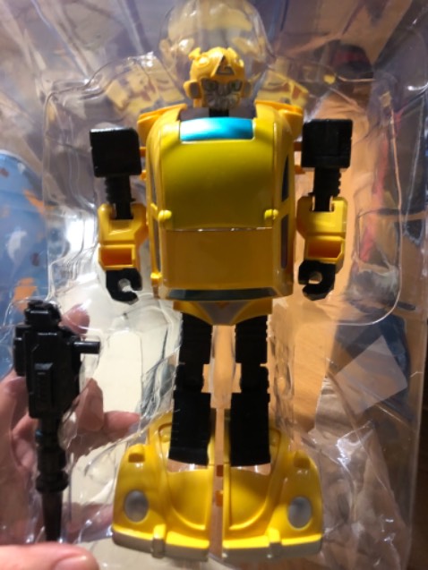 Sản phẩm đẹp. Giao hàng nhanh. Mỗi tội k có hướng dẫn nên ng k biết như m sẽ hơi khó. Còn con thì nhanh trí tự mò lắp đc hết. Tặng Con m thích lắm.