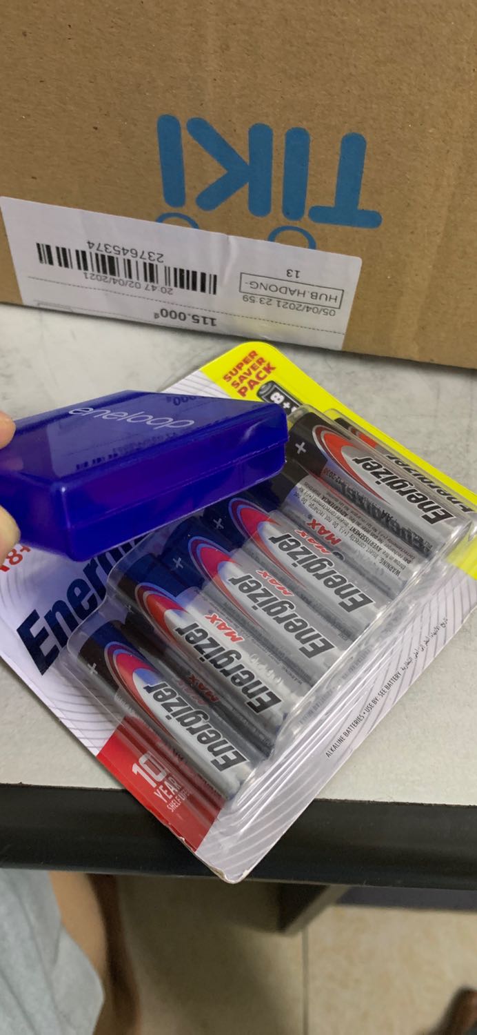 Mua ở đây giá tốt hàng chuẩn lại còn có kèm hộp đựng để bảo quản đỡ bị rơi . Quá ok Mua ở đây giá tốt hàng chuẩn lại còn có kèm hộp đựng để bảo quản đỡ bị rơi . Quá ok