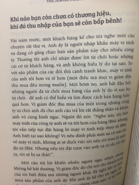Sách có bọc nilong, tiki giao nhanh.
Về nội dung: sách chỉ hay đối với những ai có niềm yêu thích về kinh doanh và kiến thức chung. Bản thân mình thấy sách dịch tốt dễ hiểu, nội dung hay.