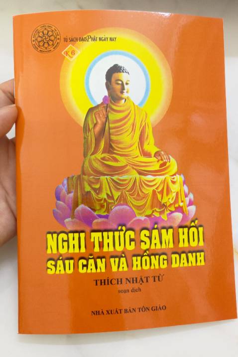 kinh sách đóng gói cẩn thận, giao hàng nhanh, rất hài lòng 👍