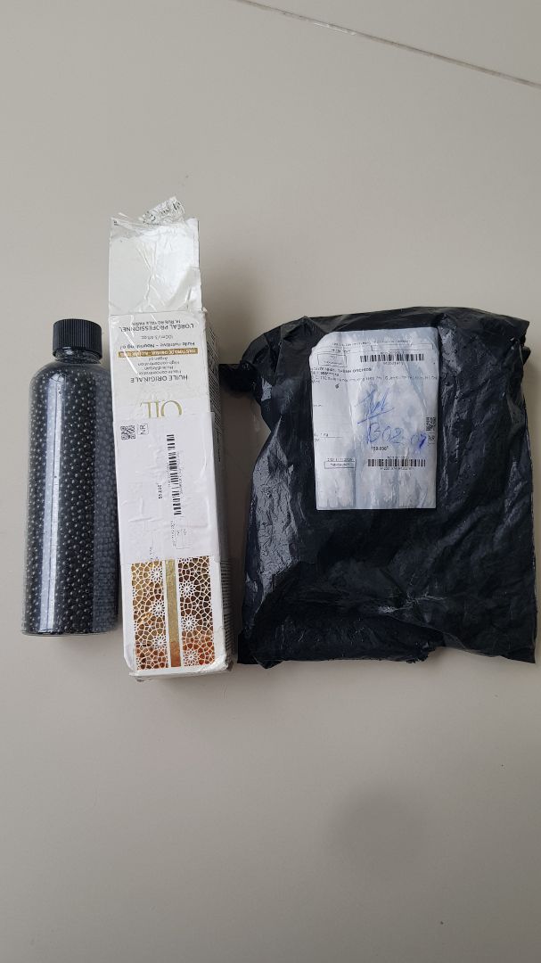 Tôi mua thuốc cho Chó..mà giao cái gì tôi chả biết, chả liên quan. nhìn toàn chữ tàu..rất kinh. giải quyết cho tôi đi. Tôi mua thuốc cho Chó..mà giao cái gì tôi chả biết, chả liên quan. nhìn toàn chữ tàu..rất kinh. giải quyết cho tôi đi.