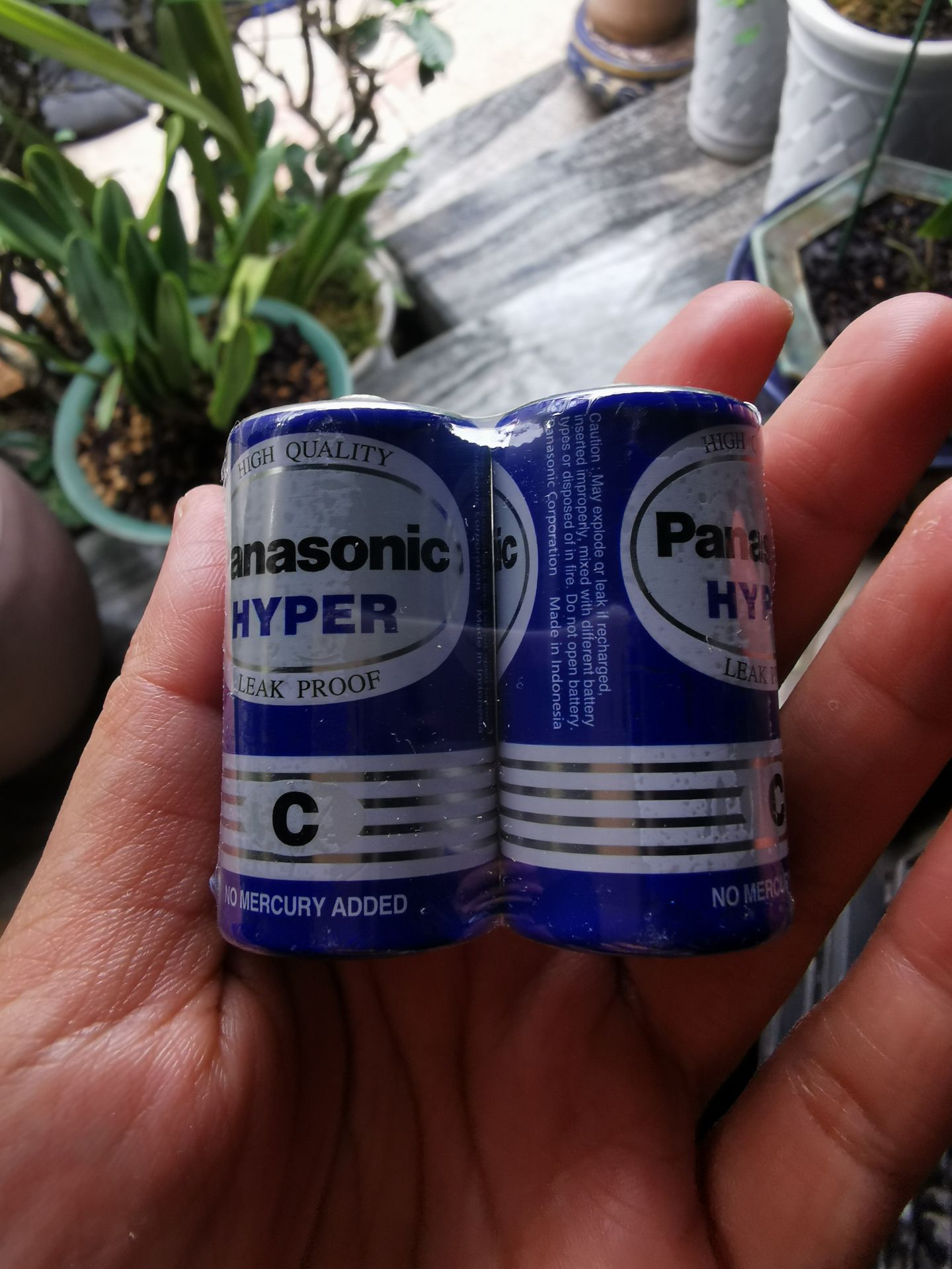 Mình đã được giao đúng, giao đủ 6 đôi pin C. Do mình nhớ sai mã pin nên đặt nhầm pin D thành pin C, nên bị chồng chọc cho thối mũi phải đặt lại hihi ??