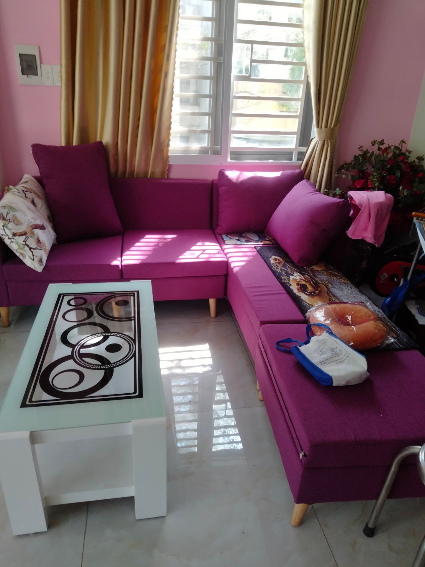 QUÁ TUYỆT VỜI. UNG CÁI BỤNG VÔ CÙNG.