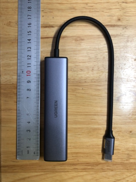 Đẹp, chắc chắn, nguyên hộp. 
Dây mềm dễ sử dụng. 
Tốc độ cổng mạng 1G.
Hơi dài, thiết kế ngắn hơn tí nữa thì đẹp hơn. 
Tem nhà bán hàng dán trên đầu usb nhìn xấu.