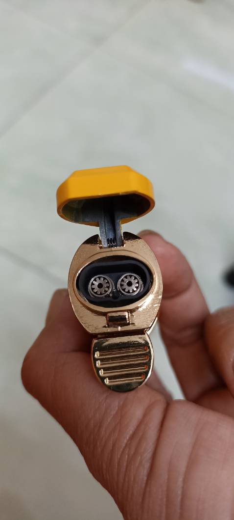 Lửa cháy mạnh bật là trái bật lửa nhạy đúng là tiền nào của nấy. 
Cảm ơn Shop.