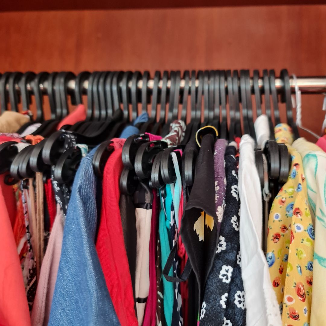 Mỏng, sản phẩm chất lượng kém.