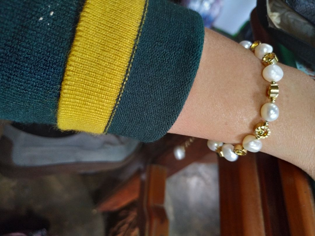 Hàng ở ngoài rất đẹp, đáng mua. có kèm phiếu kiểm định chất lượng