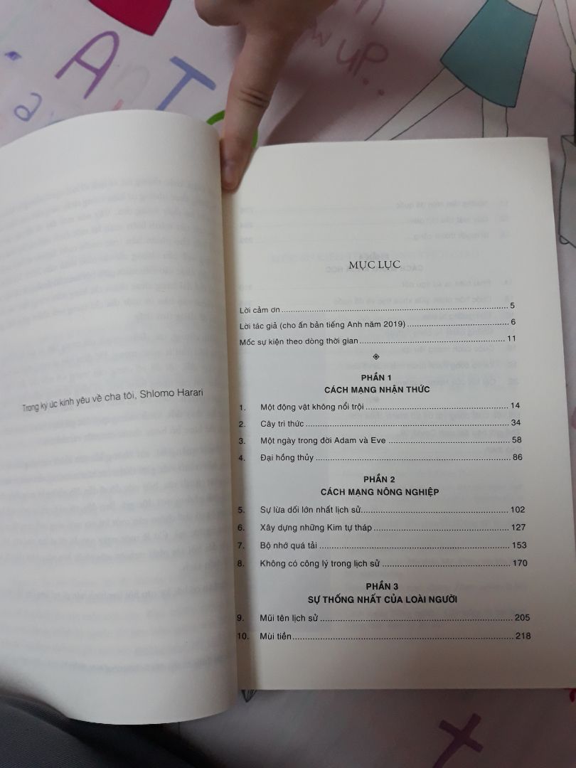 sách giao ok, gói chắc chắn, góc sách k bị móp, đã thấy quyển này nổi tiếng từ lâu bh mới có thời gian đọc.