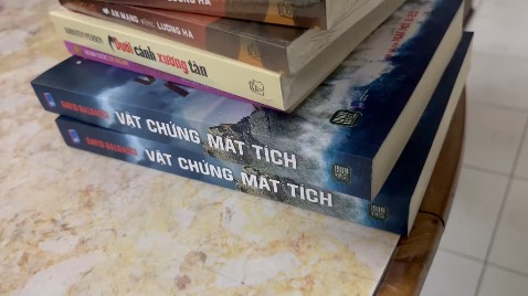 Nay mình nhận sách khá hài lòng, đóng gói cẩn thận và giao nhanh. Hy vọng Tiki lun duy trì tình trạng đóng gói như này 🤩
