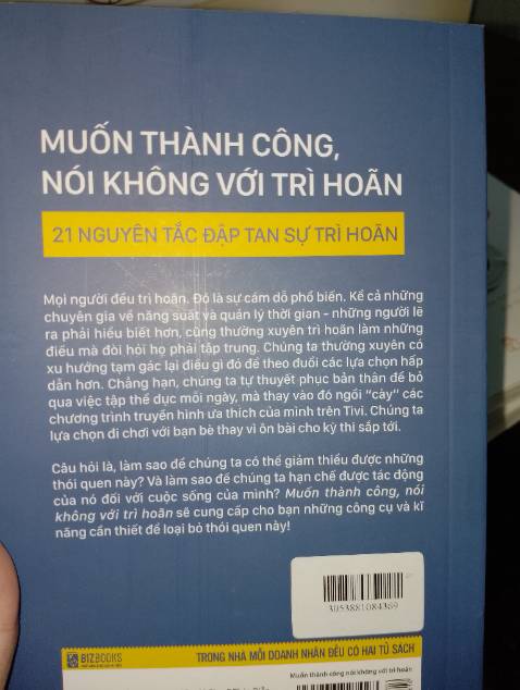 Sách đưa ra biện pháp để giảm bớt việc hay trì hoàn trong cuộc sống thường ngày nhưng mik mới đọc vài trang đầu thui thấy sách cũm hay hay