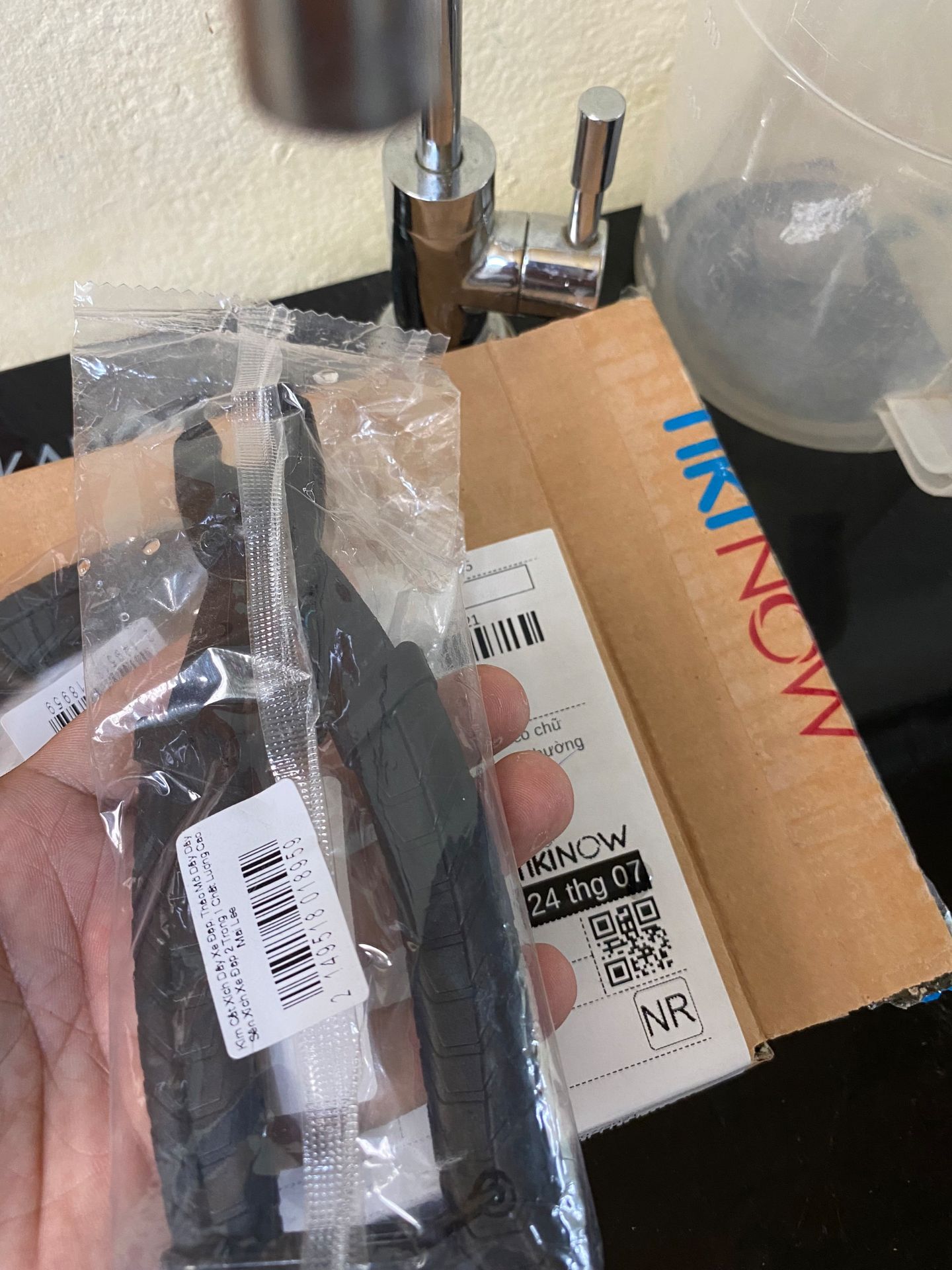 tiki now Đà Nẵng, giao nhanh, hài lòng, phí vận chuyên