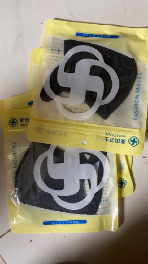 Mình hay mua loại này nhưng lần này giao SAI MẪU hoàn toàn 4 cái. Yêu cầu đổi hàng.