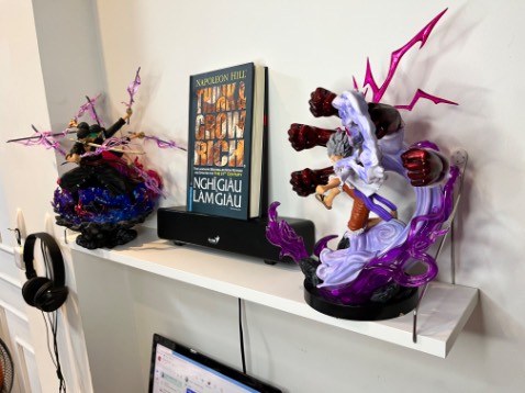 Hàng rất đẹp nhé, có giấy hướng dẫn lắp đặt rất chi tiết, gắn 10ph là xong không cần khoan tường. Hàng rất đẹp nhé, có giấy hướng dẫn lắp đặt rất chi tiết, gắn 10ph là xong không cần khoan tường.