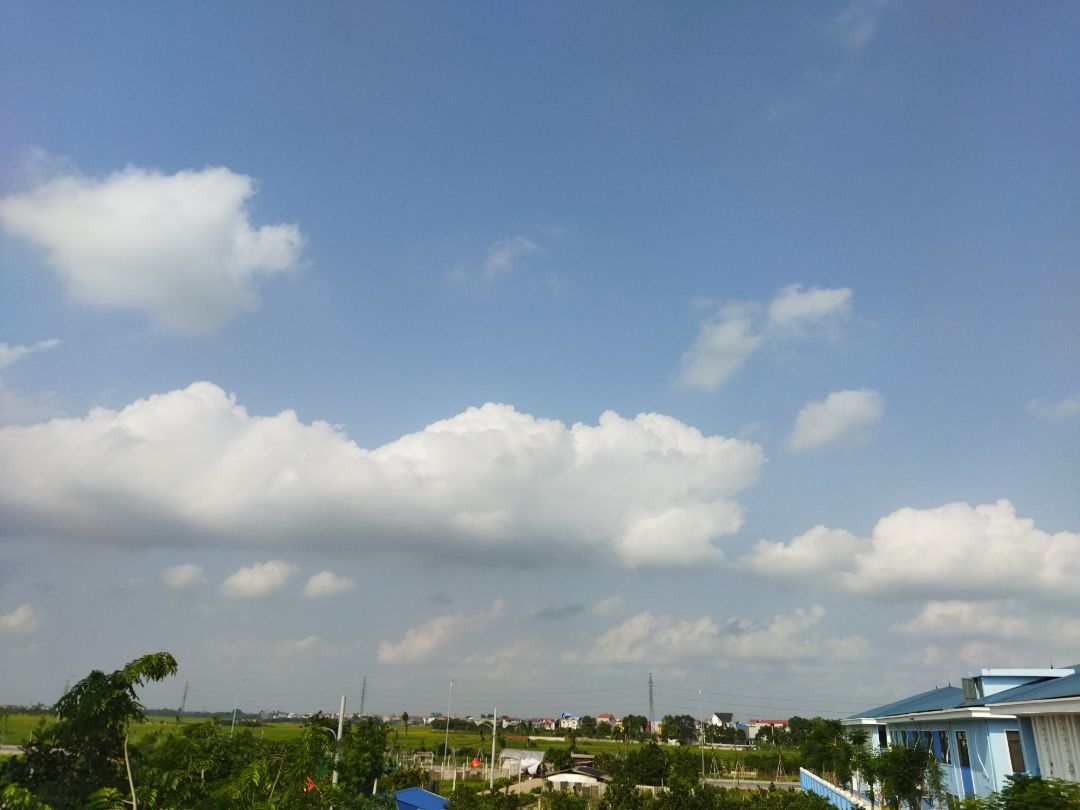 Sách hay, giao hàng nhanh đúng ngày, săn sale nên siêu siêu rẻ