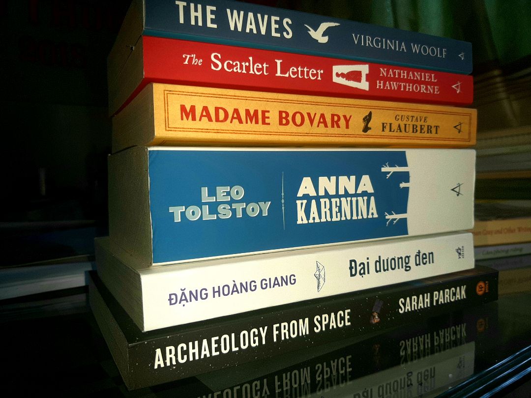 sách đẹp, giấy thơm lắm ạ.