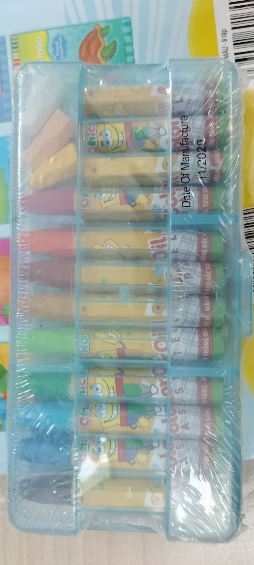 Tuy hơi buồn xíu nhưng mình vẫn đánh giá shop 5*, mong shop lưu ý hơn trong việc ktra hàng trc khi giao hoặc lưu ý vs bên vận chuyển nha