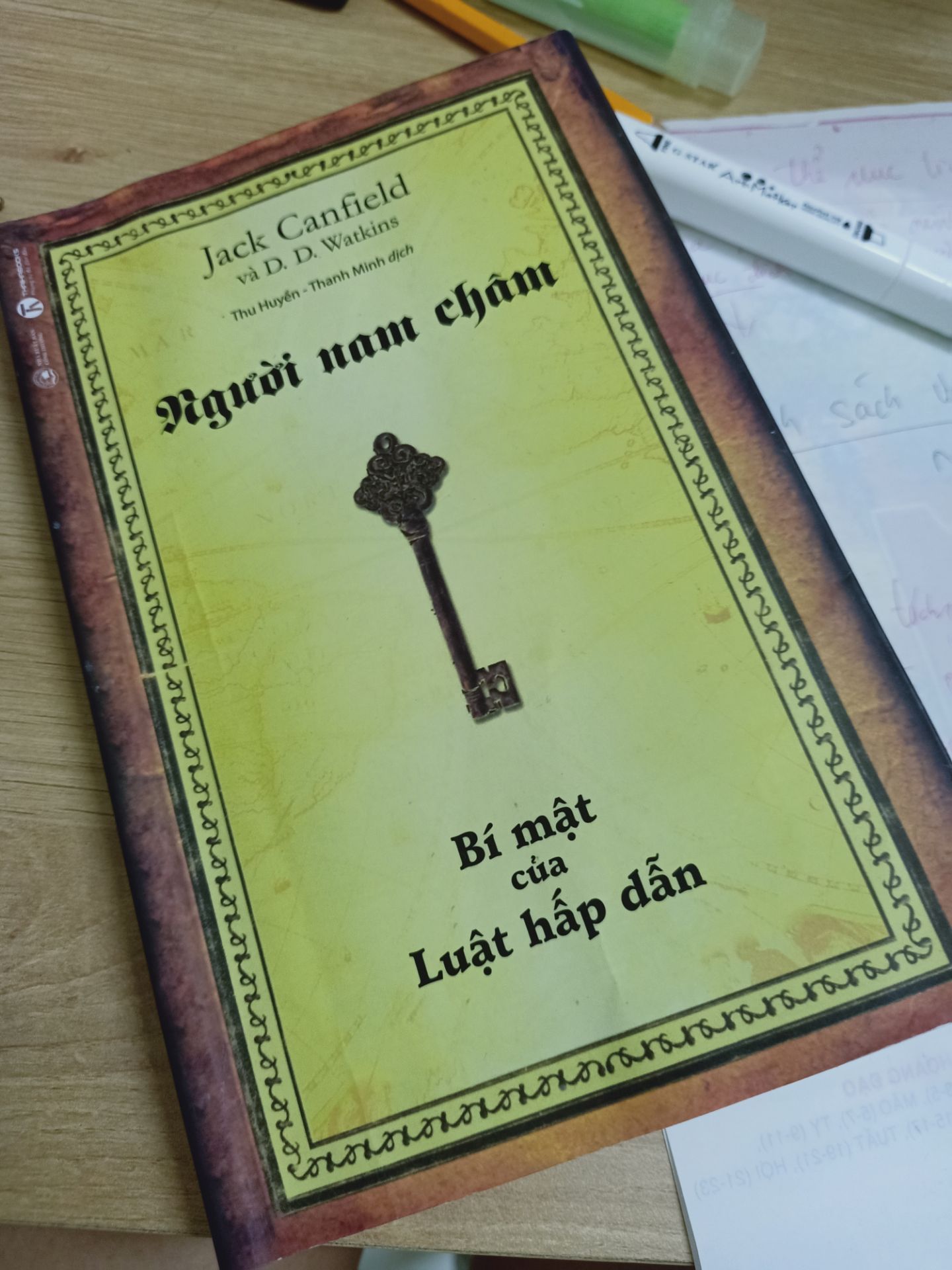 Cuốn này mình đã mua rồi và cũng đọc xong luôn, rất xuất sắc cho những ai chưa biết mình phải làm gì trên cuộc đời này! Lần thứ 2 mua là mình tặng cho em mình! Chúc tất cả đọc giả tìm được mục đích sống thật sự của cuộc đời! Cảm ơn tác giả và nhóm phiên dịch đã tạo ra tác phẩm này!