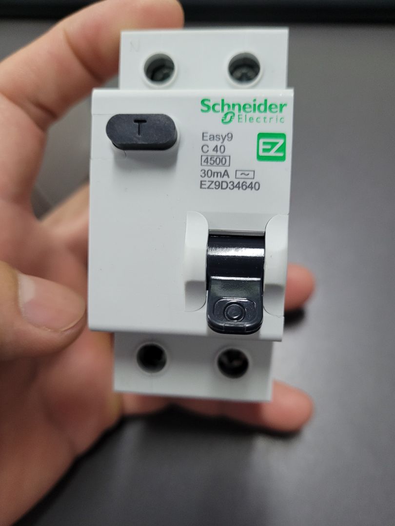 hàng chính hãng, giao hành nhanh