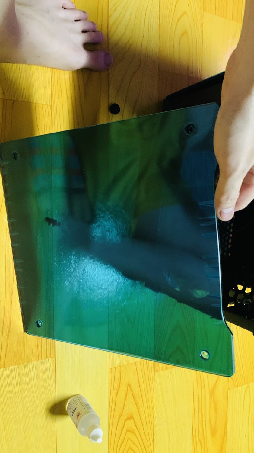 Case đẹp đóng gói chắc chắn, đáng mua cho ai thích nhỏ gọn, 3 mặt cường lực  nặng lắm luôn, ráp đủ linh kiện chắc  6-7 ký