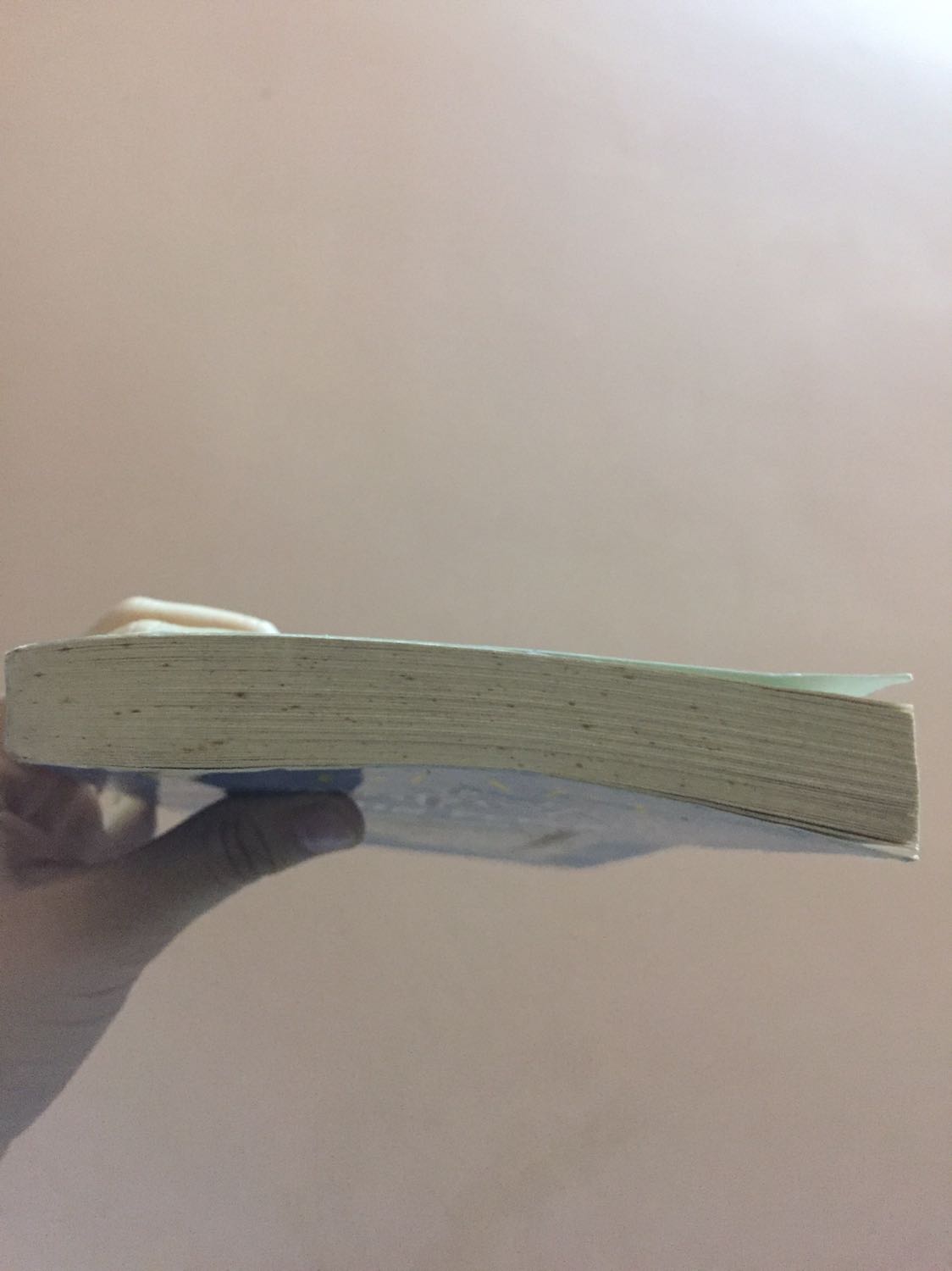 Thiệt chứ , mình hi vọng sách mới tí . Mà giấy phần trên nó bị gị nè trời .