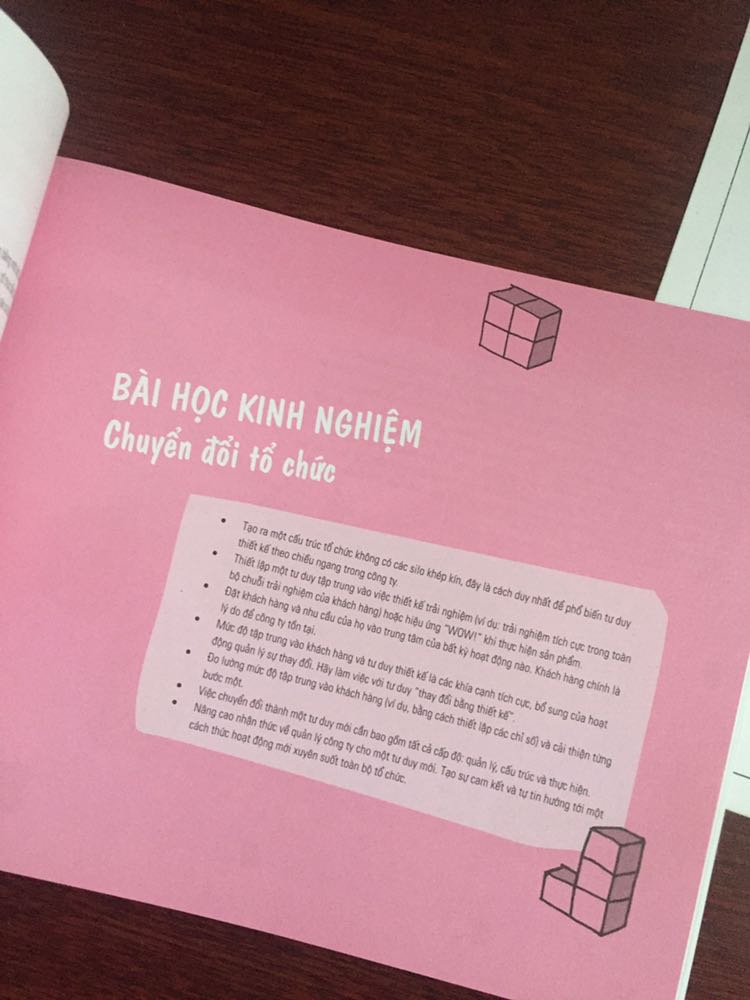 Sách minh hoạ rất đẹp, nội dung mình thì rất tuyệt rồi ko cần phải bàn cải nữa, đọc ko cảm thấy chán, đọc xong có thể tự suy ra đc nhiều điều bổ ích cho bản thân từ những chia sẻ của chuyên gia trong sách.. Sản phẩm rất đáng tiền❤️❤️..