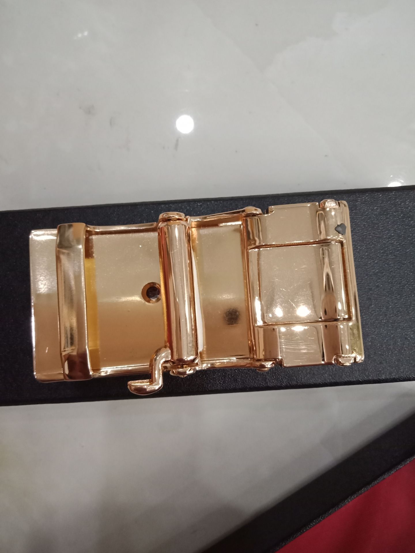 Rất đẹp... shop đóng gói rất kĩ...