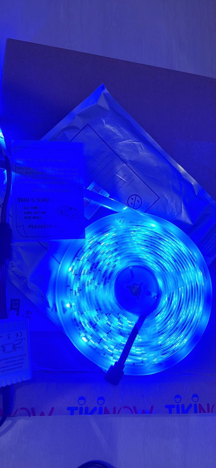 Lần này mua lại loại chống nước có vẻ đảm bảo hơn, đèn đã sáng mn ạ 🥹 . tks shop