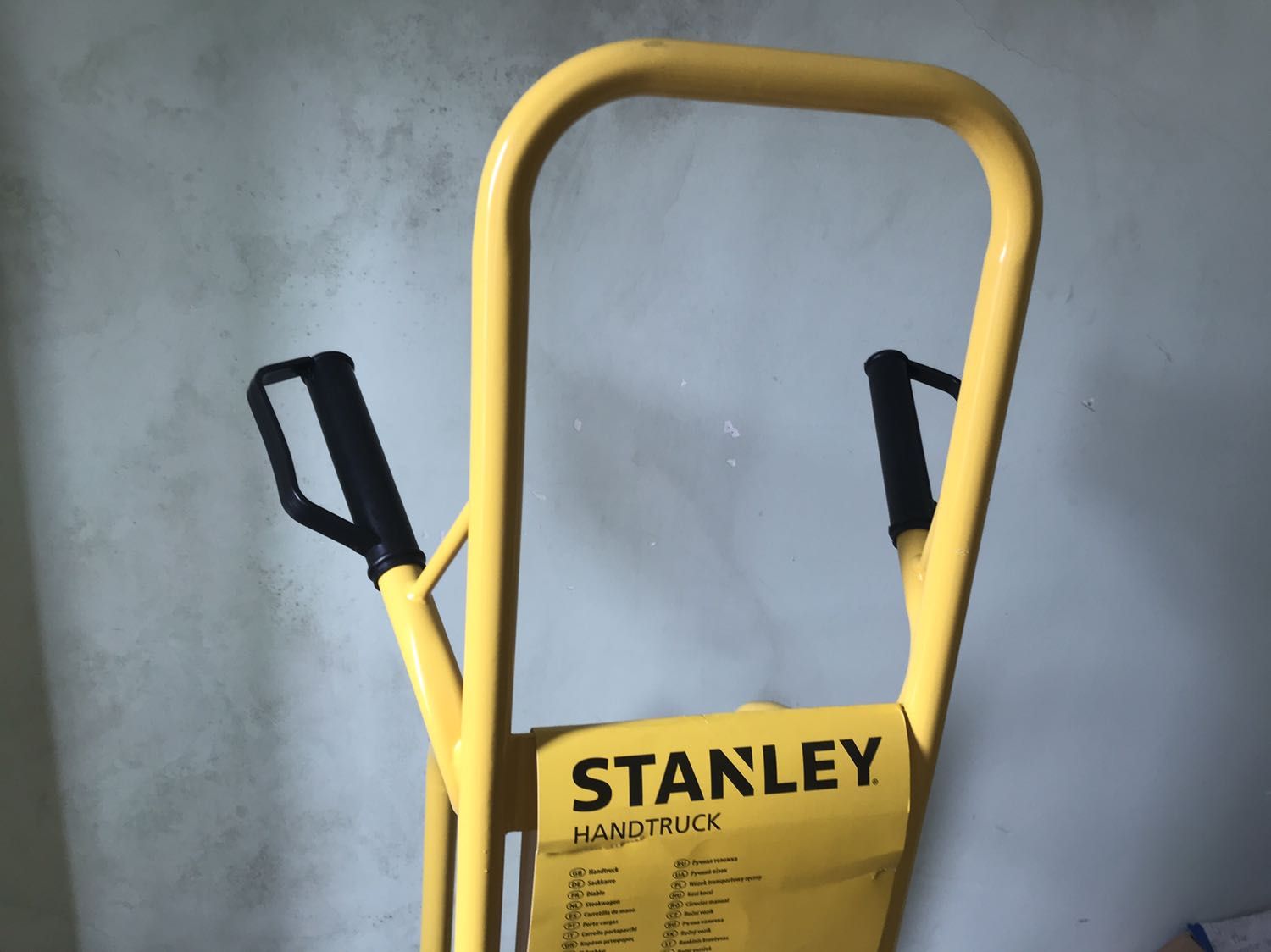 Giao hàng đungns hẹn, đóng gói bình thường. Chất lượng tạm ổn