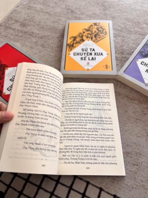 Sách lịch sử rất hay. Bìa đẹp mắt.