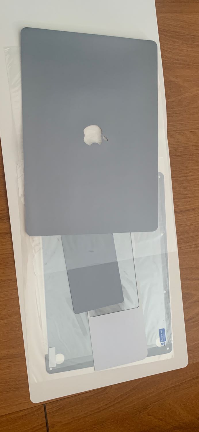 Sản phẩm chính hãng mẫu mã đẹp, chất lượng như mô tả.