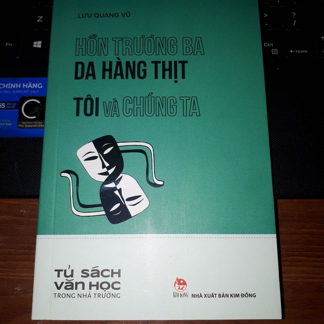 Sách ko được gói cẩn thận, có dính 1 ít bẩn nhưng không bị xước hay cong gáy sách, bìa 🙏