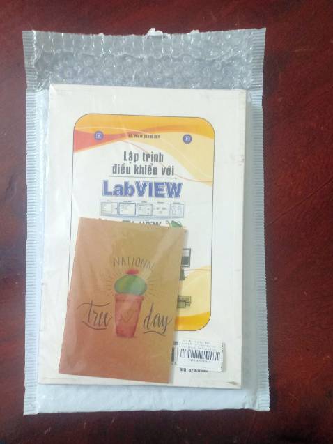 Shop giao hàng nhanh. Hàng gói kỹ càng.